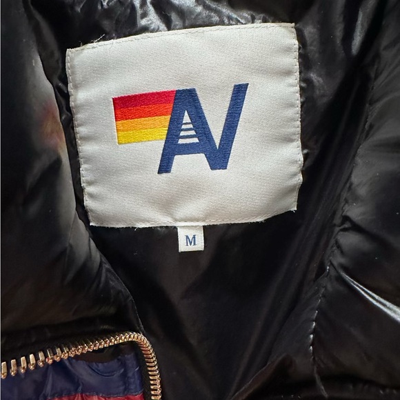 5 STRIPE LUXE APRES PUFFER JACKET - GLOSSY BLACK - Aviator Nation - Picture 4 of 5